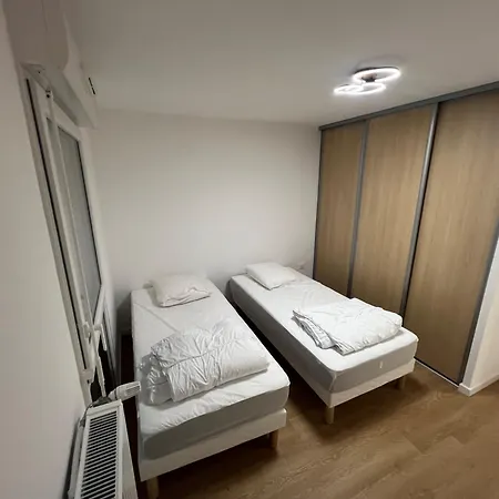 Escapade A Sainte-cecile 2 Chambres, Balcon, A 50m 公寓 *